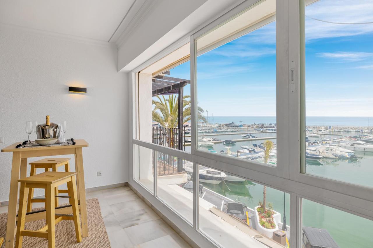Luxurious Frontline Penthouse In Puerto Banus Apartment Marbella Exterior photo